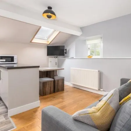 Апартаменты King George Iv *